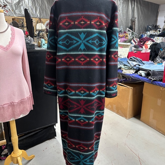 Pendleton Trench - Picture 3 of 5